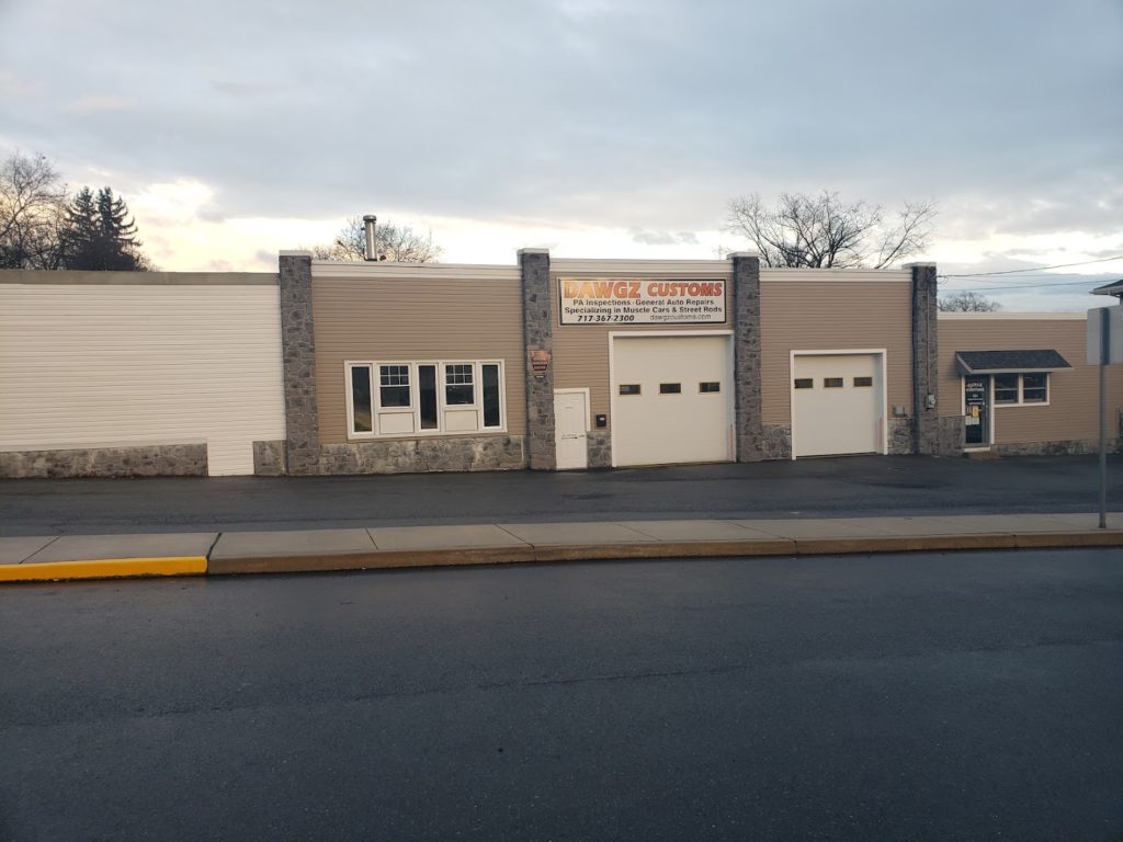 Auto Repair Shops in Elizabethtown: Dawgz Customs