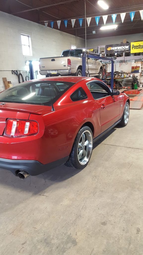 Auto Repair Shops in Marietta: DYER'S AUTOMOTIVE