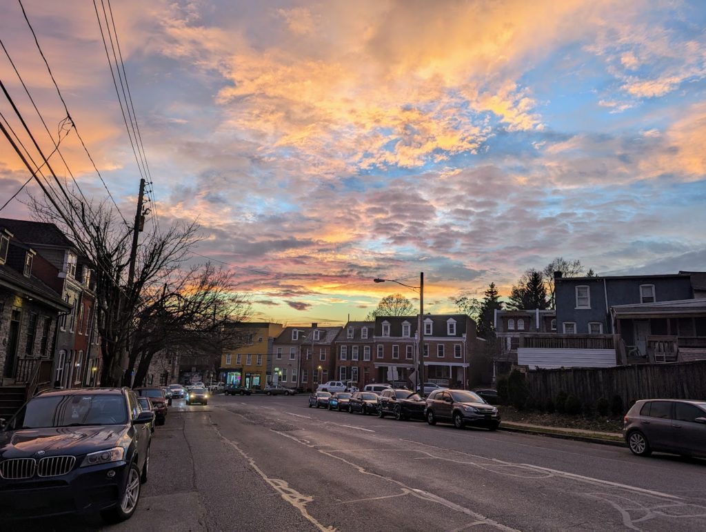 Barber Shops in Lancaster: Monchiez Hair Salon