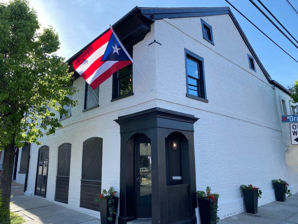 Event Venues in Lancaster: Casa Blanca Event Space