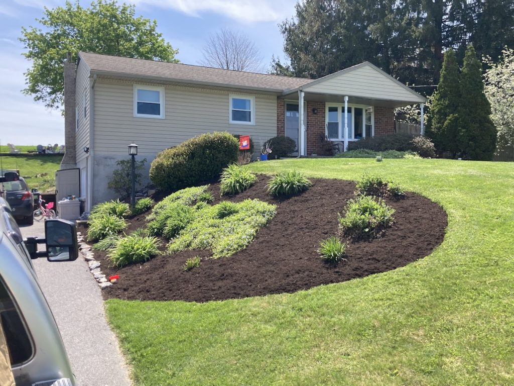 Landscapers in Lancaster: Myers Lawn & Landscape