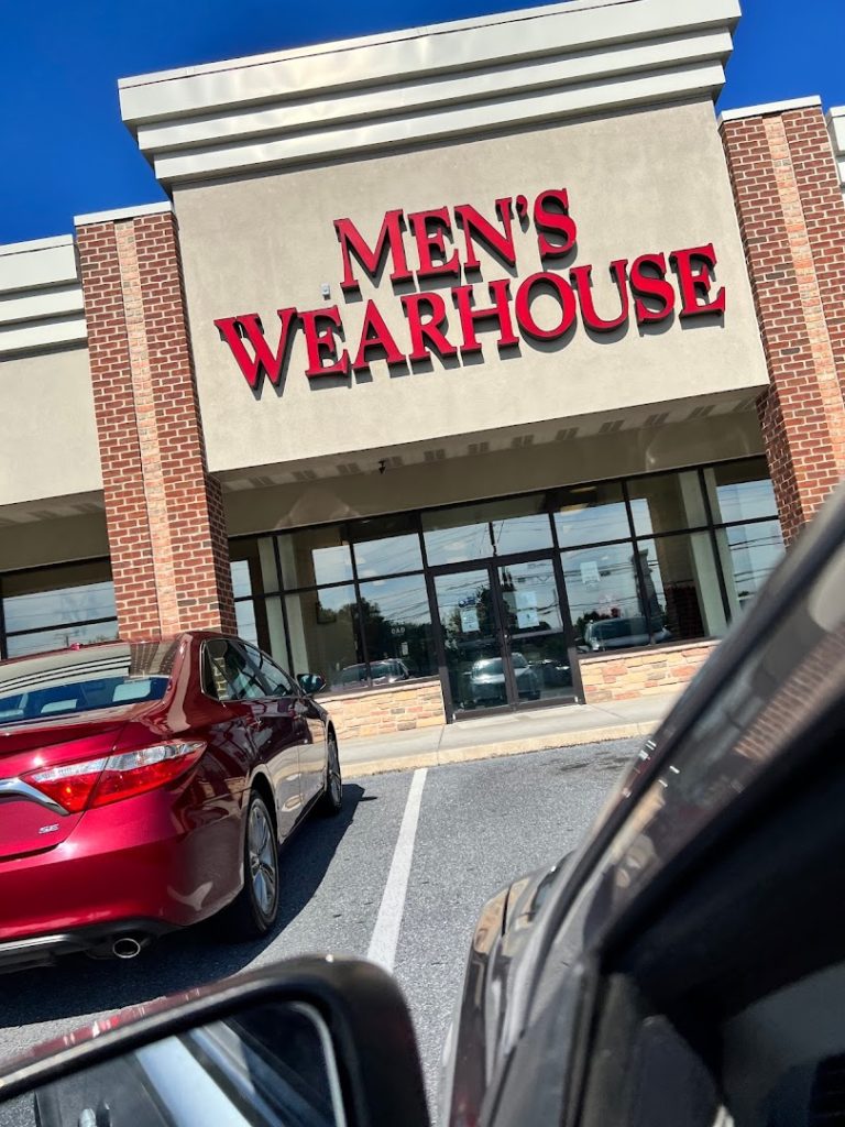 Men's Clothing Stores in Lancaster: Men's Wearhouse