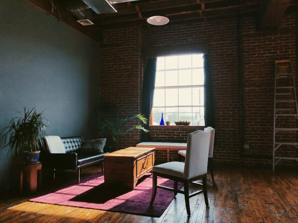 Photographers in Lancaster: Leaf & Loft Studio