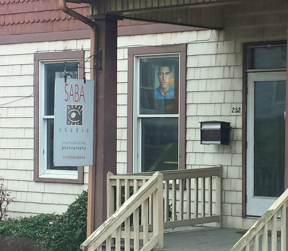 Photographers in New Holland: Saba Studio