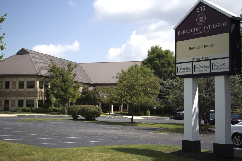 Real Estate Agencies in Lancaster: Berkshire Hathaway HomeServices Homesale Realty | Centerville