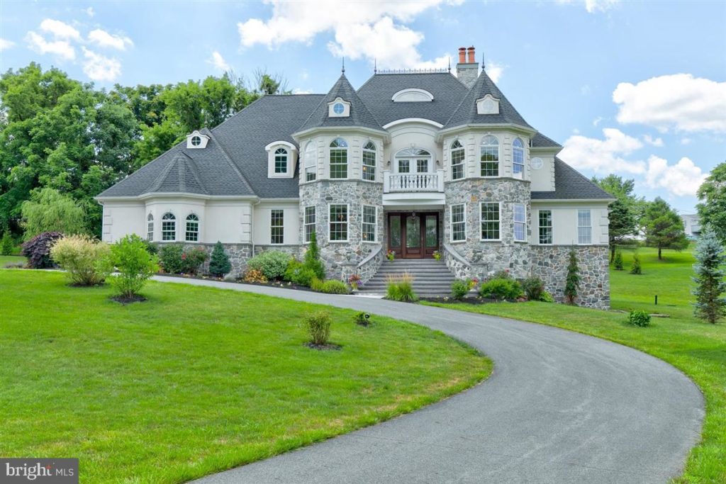 Real Estate Agencies in Lancaster: CENTURY 21 Home Advisors