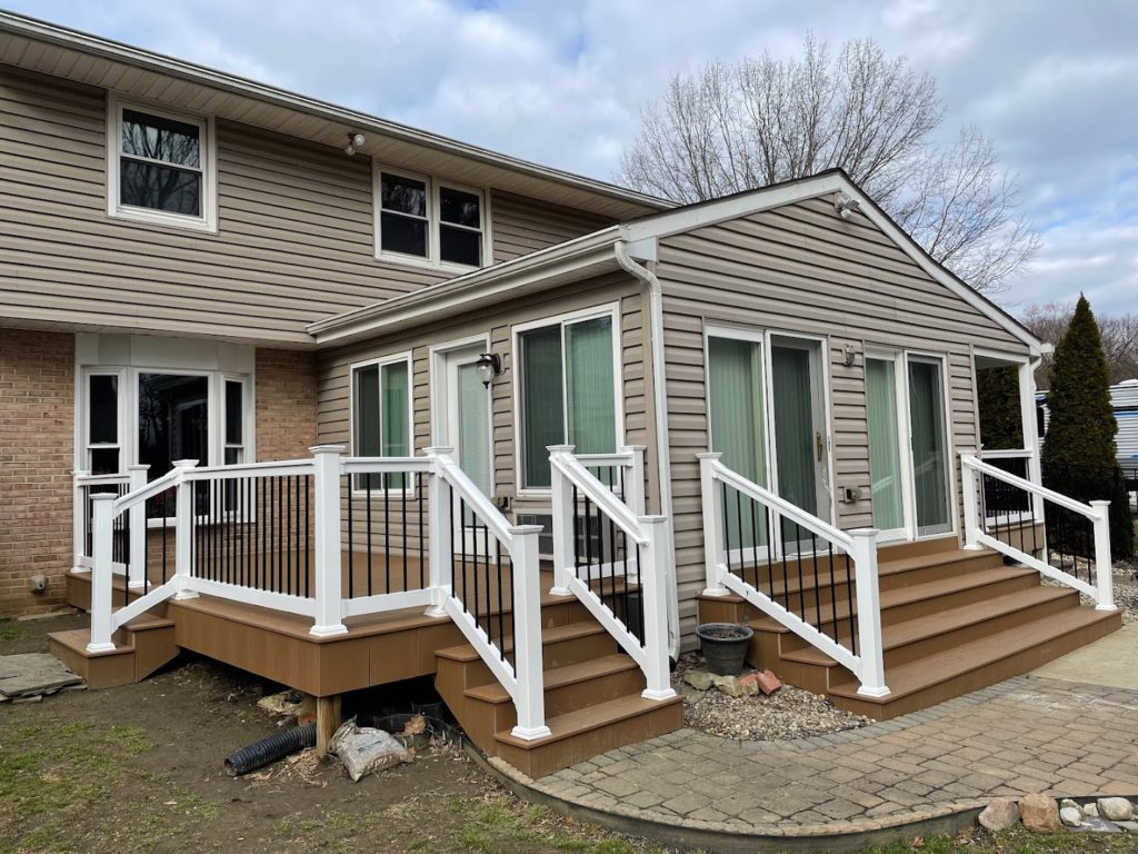 Roofing Contractors in Holtwood: Buck Hill Exteriors II LLC