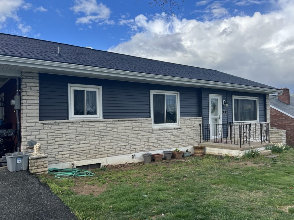 Roofing Contractors in Paradise: Royal Exteriors LLC