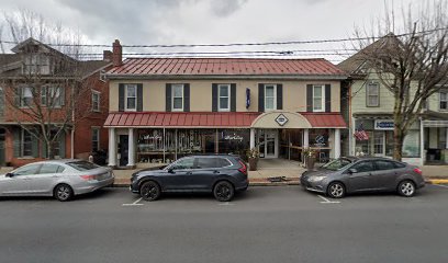 Salons in Elizabethtown: The Dragon's Lair Hair Studio