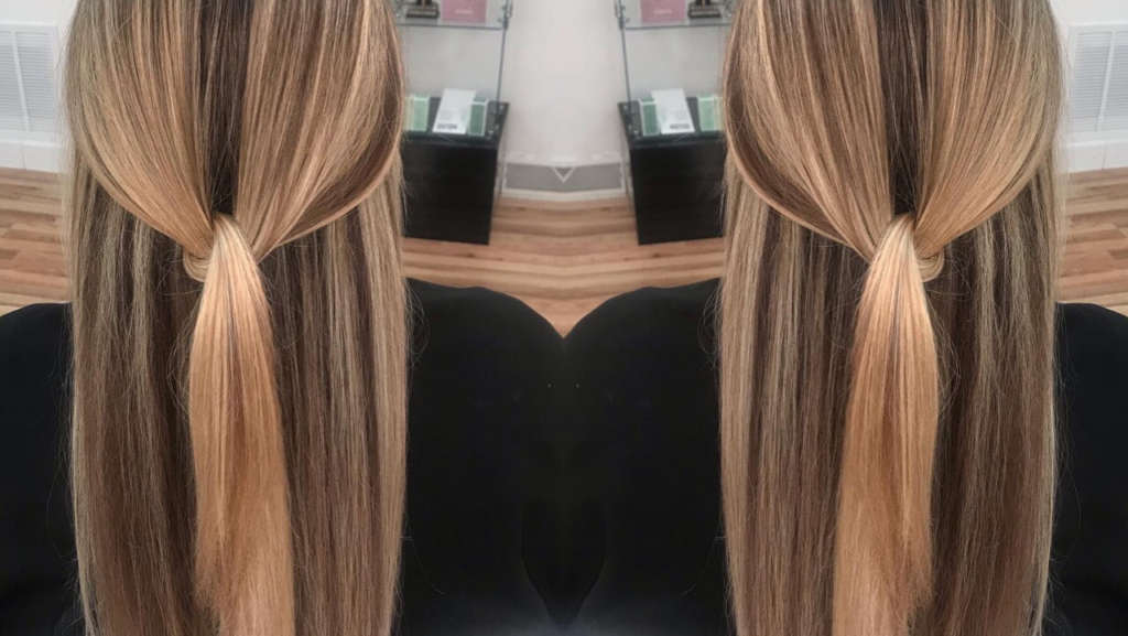 Salons in Lancaster: Glamour Room LLC