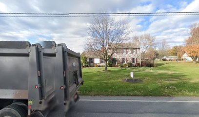 Salons in Manheim: Vinelli's Hair Cutting