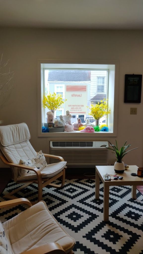 Salons in Marietta: laurette