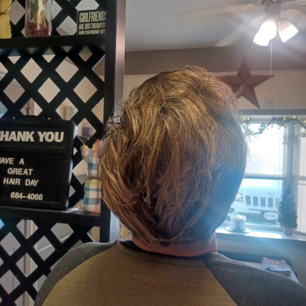 Salons in Mount Joy: Debonair Styling Salon