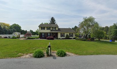 Salons in New Holland: Country Manor Salon