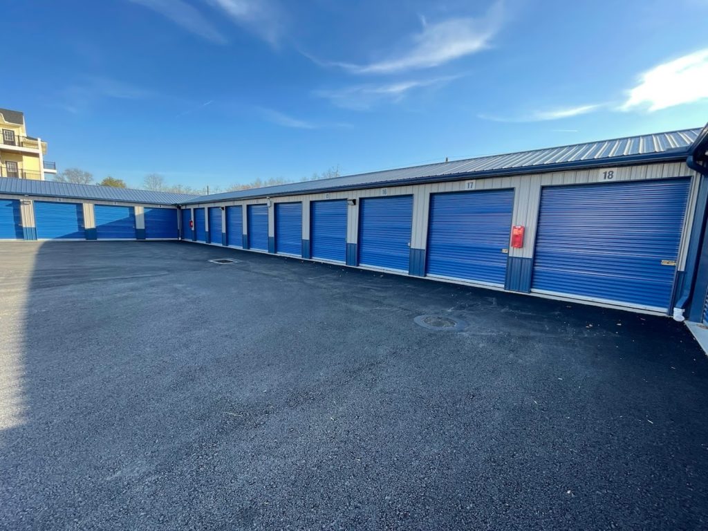Self-Storage Facilities in Paradise: Secure-It Self Storage