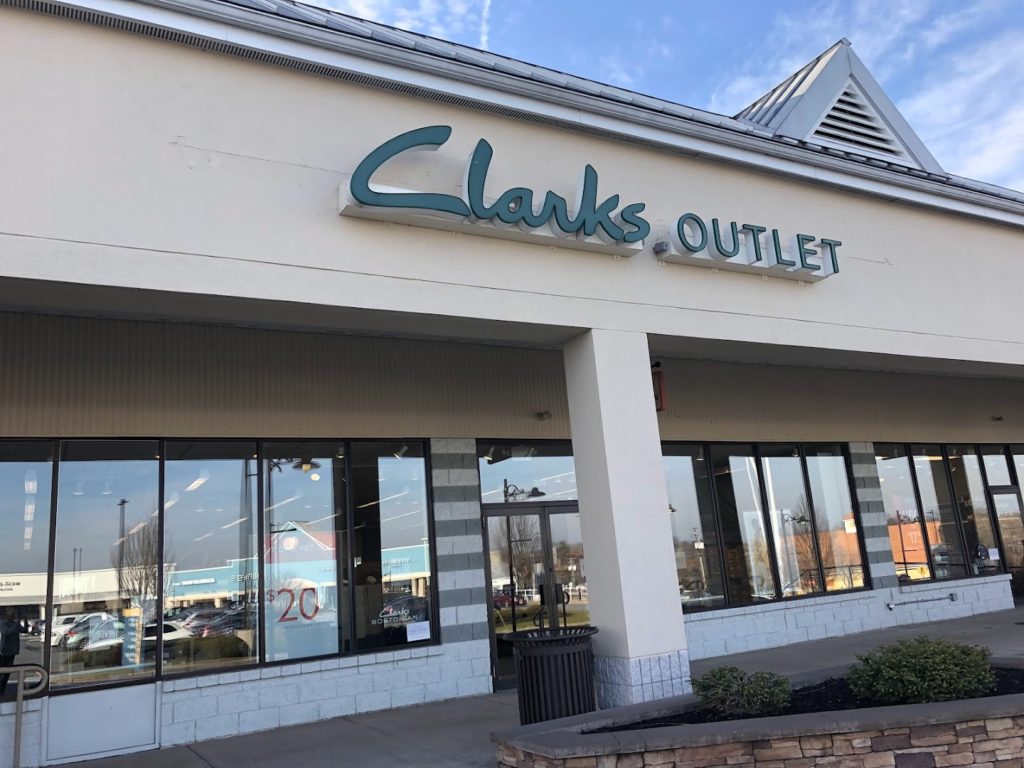Shoe Stores in Lancaster: Clarks Bostonian Outlet