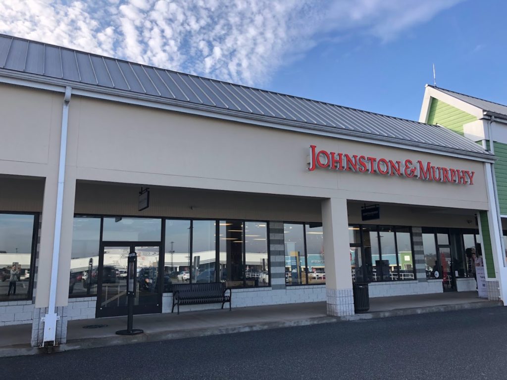 Shoe Stores in Lancaster: Johnston & Murphy