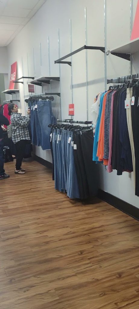 Women's Clothing Stores in Lancaster: Daily Thread