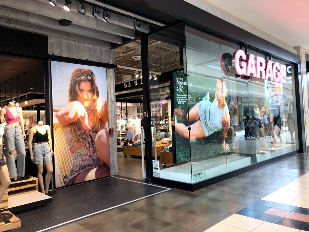 Women's Clothing Stores in Lancaster: Garage