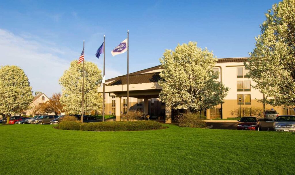 Hampton Inn Lancaster: Lancaster Hotels