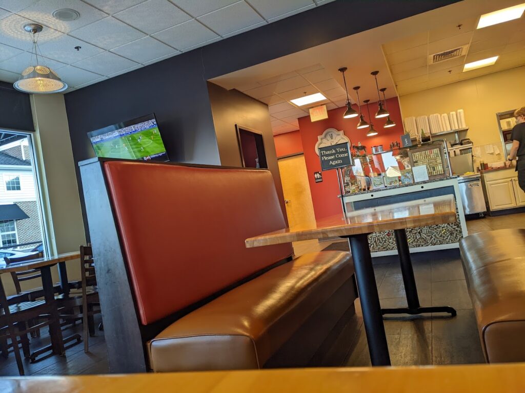 Salt & Pepper Italian Bistro Pizza: Lancaster Restaurants