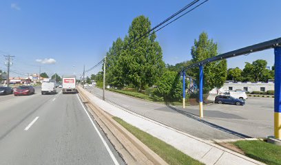 Sharky's Grill: Lancaster Restaurants