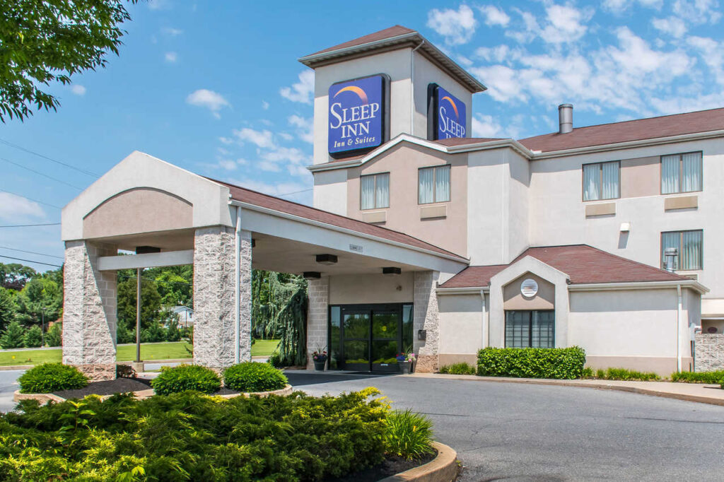 Sleep Inn & Suites: Ronks Hotels